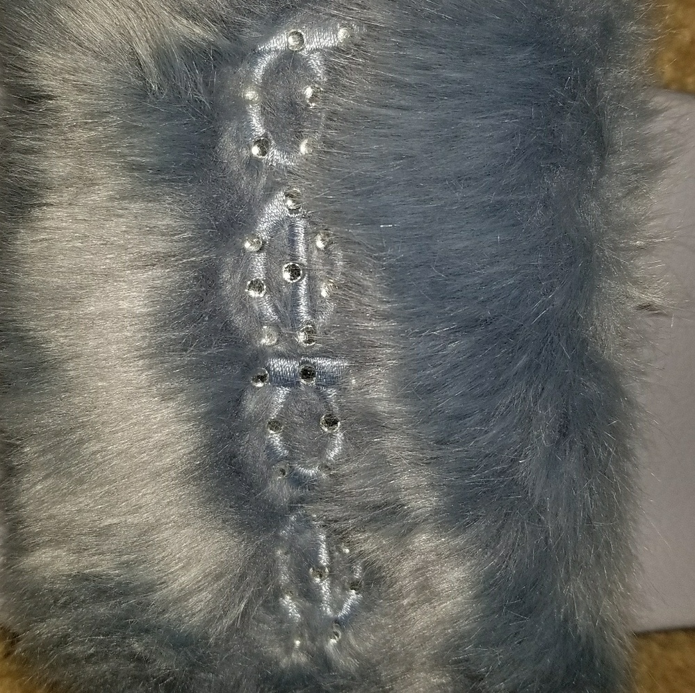 Bebe slides - Picture 3 of 3