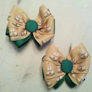 SOLD! Teepee Boutique Bow