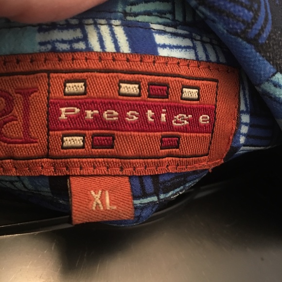 Men’s casual shirt - Picture 4 of 4