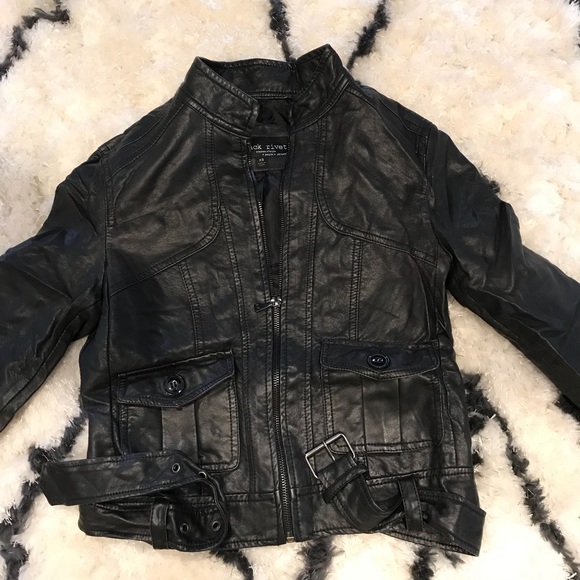 Jacket - Picture 1 of 4