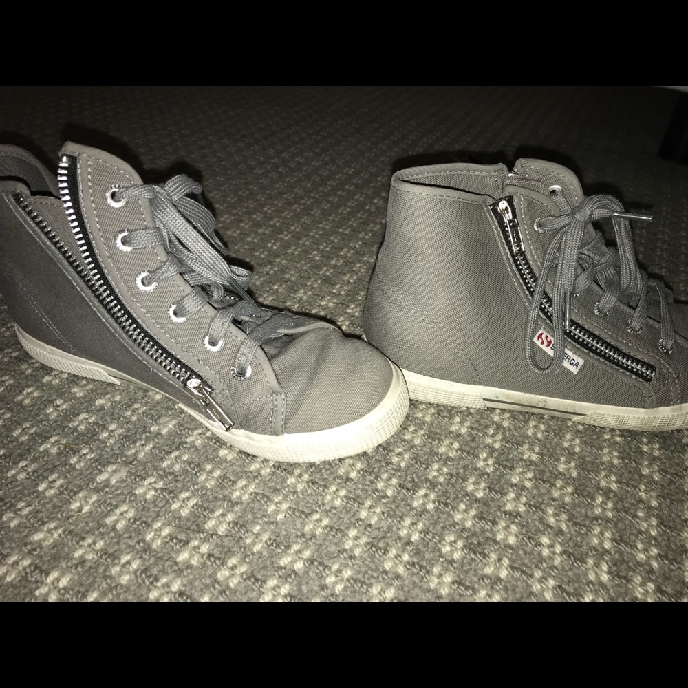 Gray high top Superga sneakers women’s size 6.5