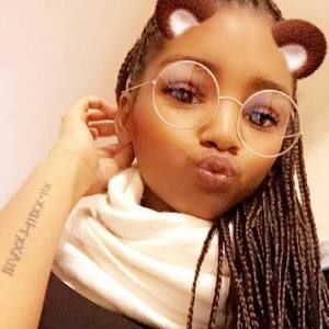 Meet your Posher, Destiny