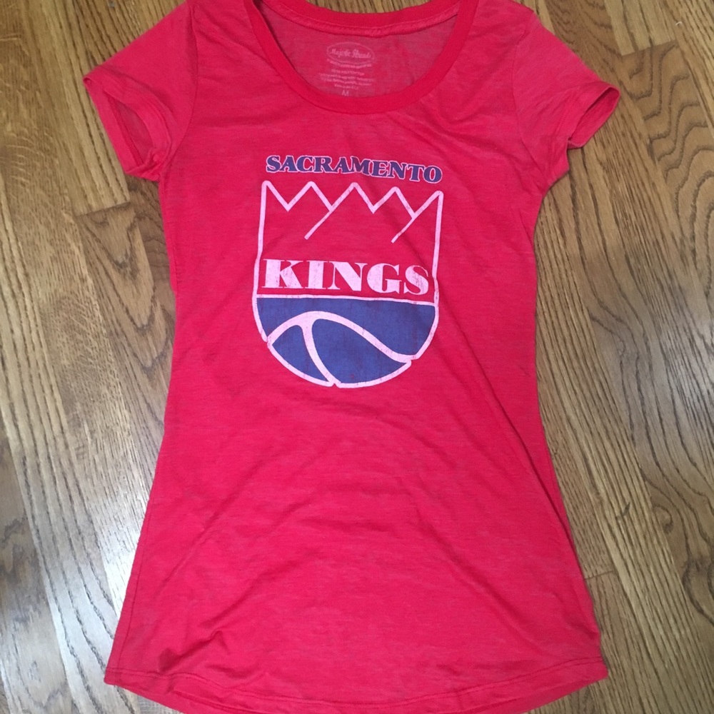 Sacramento Kings vintage-logo tee