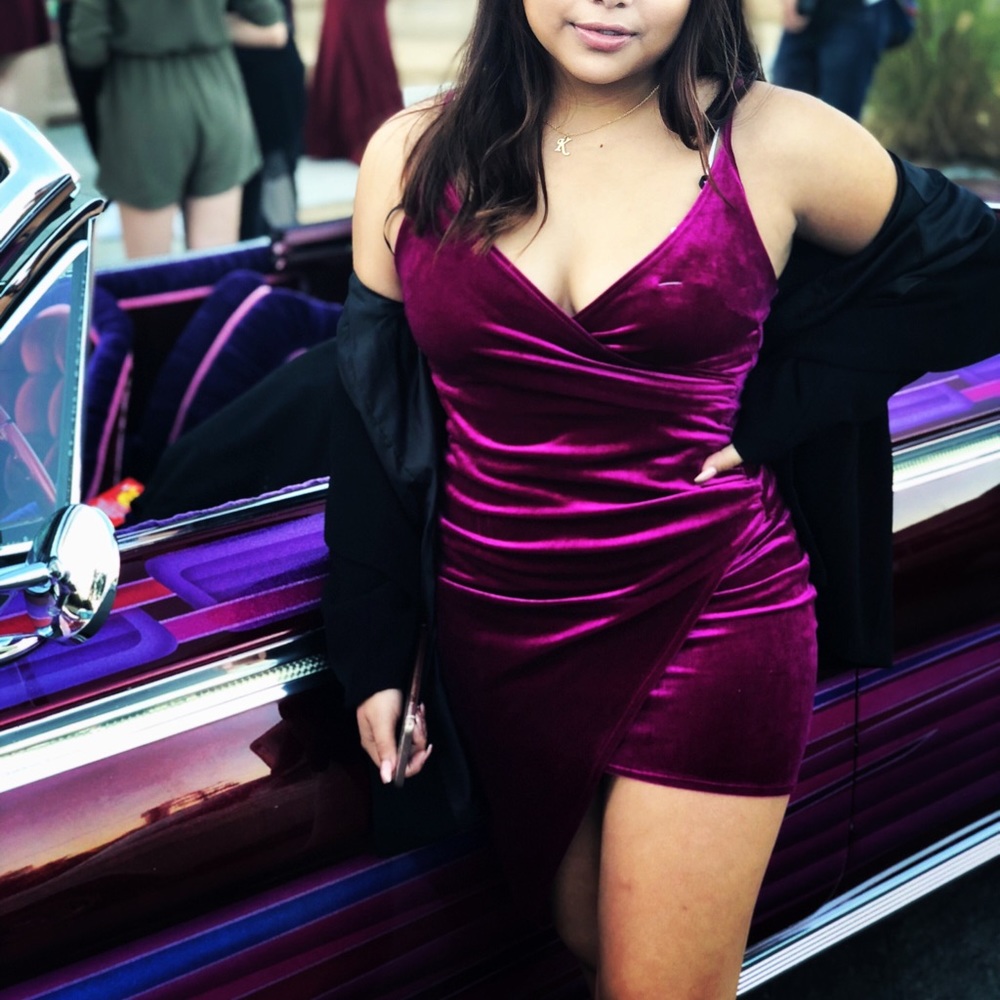 Strappy magenta body con dress