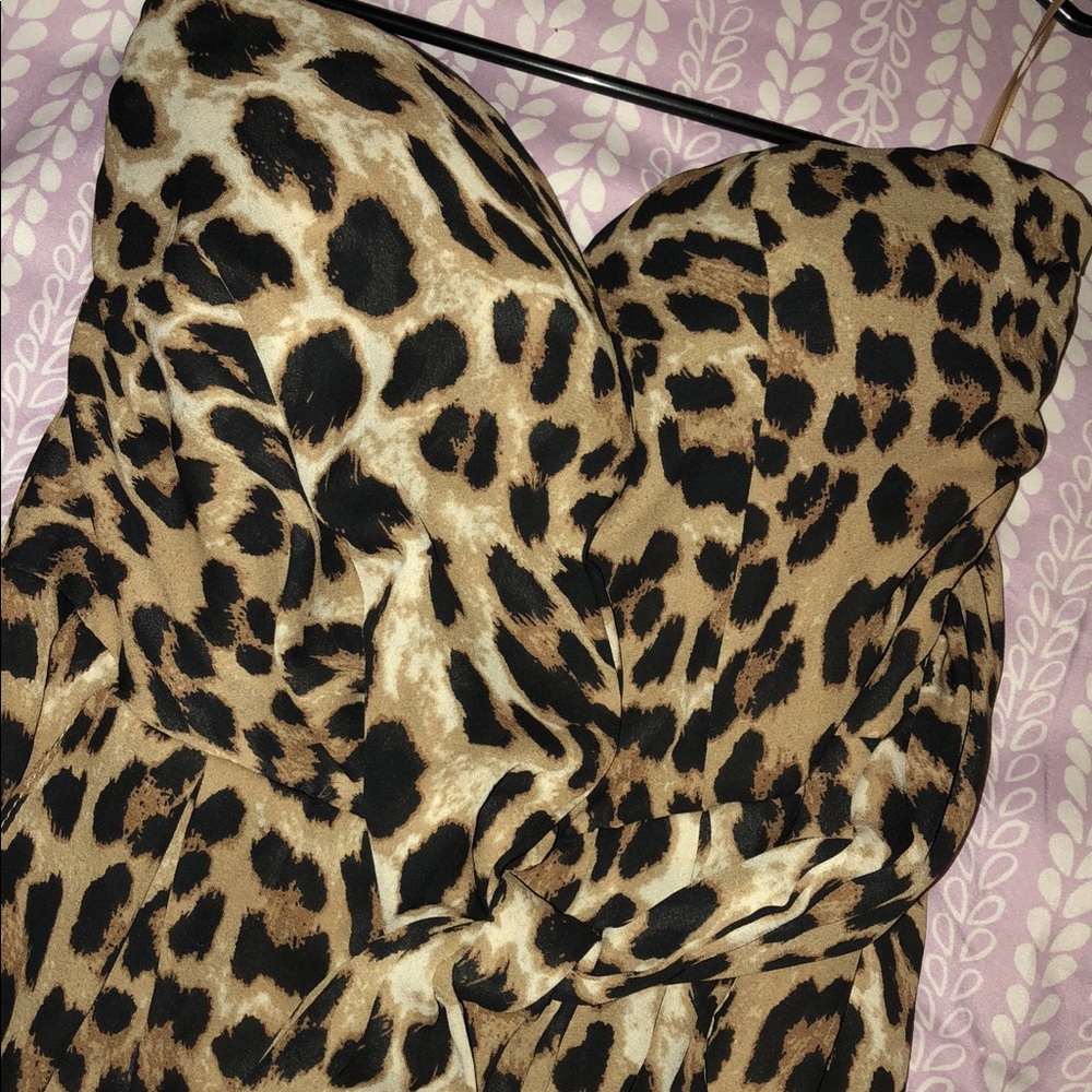 Jumpsuit - Picture 3 of 4