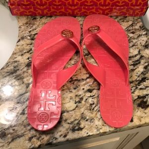 tory burch pink thong sandals