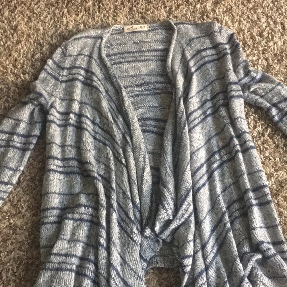 hollister cardigan