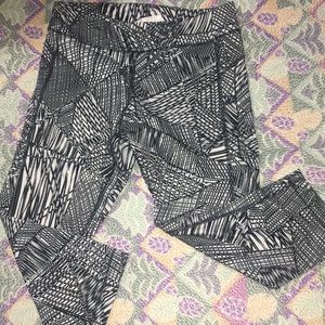 UA crop leggings!!