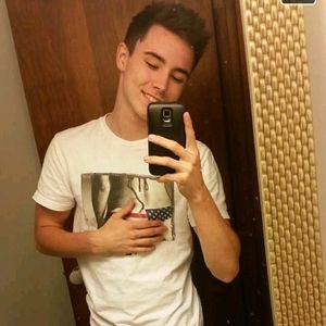 Meet your Posher, James