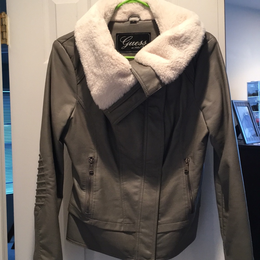 Women’s leather jacket