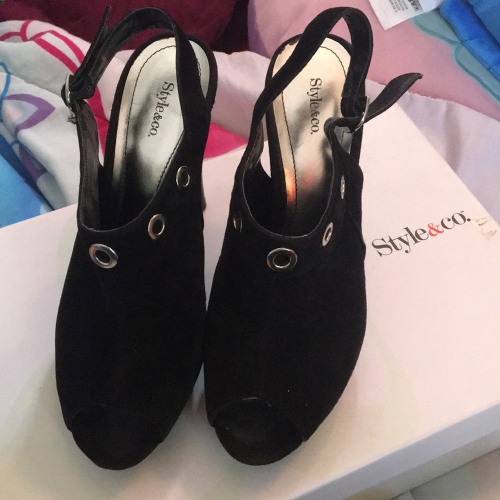 Gelato black heels