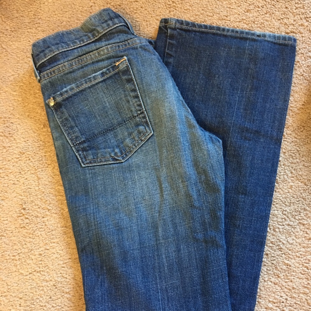 Women’s jeans