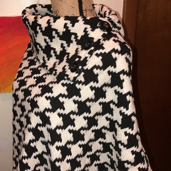 HOUNDSTOOTH PONCHO SHAWL SZ MED LAST KISS - Picture 5 of 8