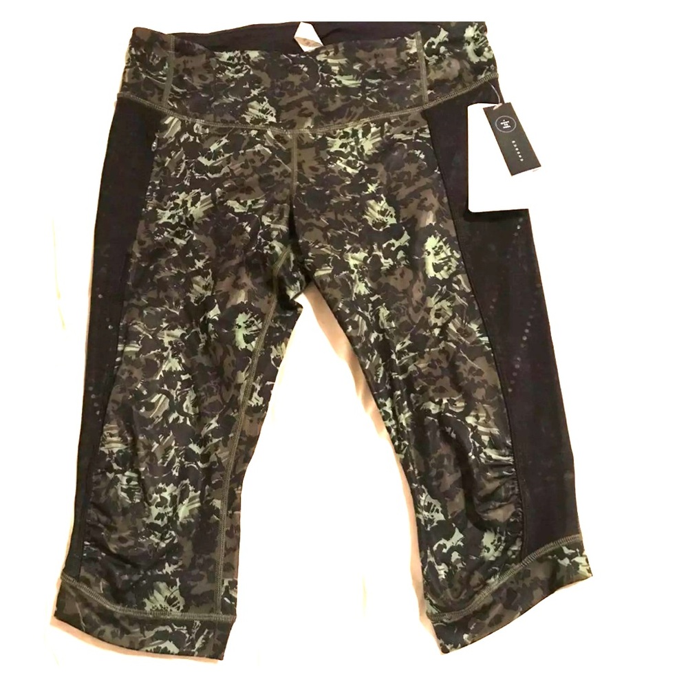 Lululemon Workout Pants Size 10 NWT