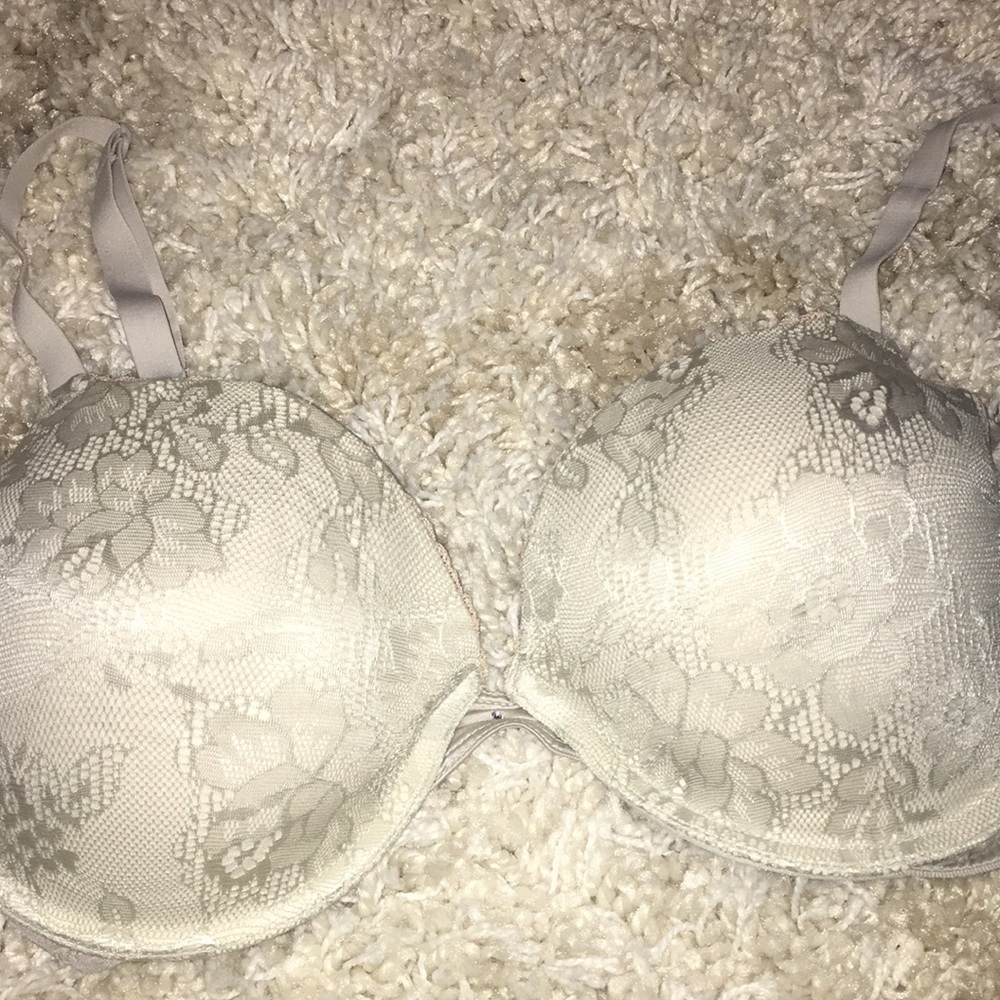 Victoria’s Secret lace bra