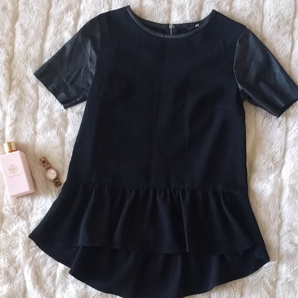 H&M Black Peplum Top