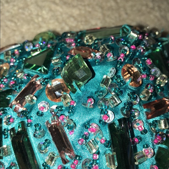 Dress - Picture 6 of 8