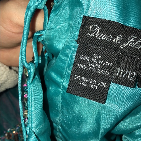 Dress - Picture 8 of 8