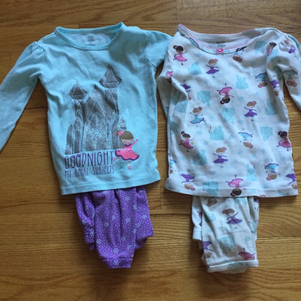 Bundle of 2 cotton Pajamas