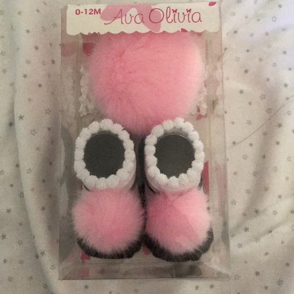 Socks and headband - Picture 1 of 2