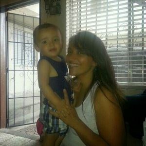 Meet your Posher, Dee