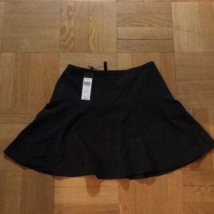 New black mini-skirt