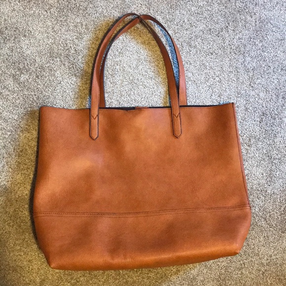 sole society zeda tote