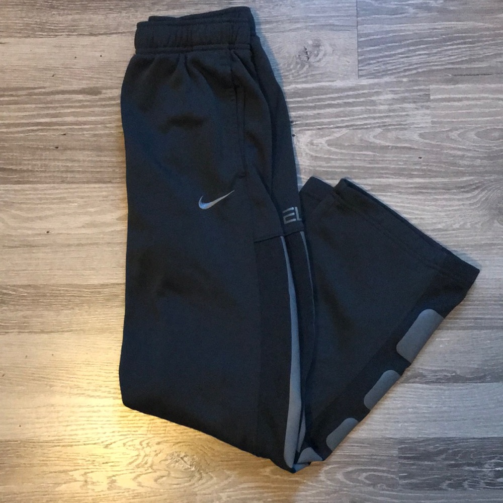 Boys L Nike Sweatpants