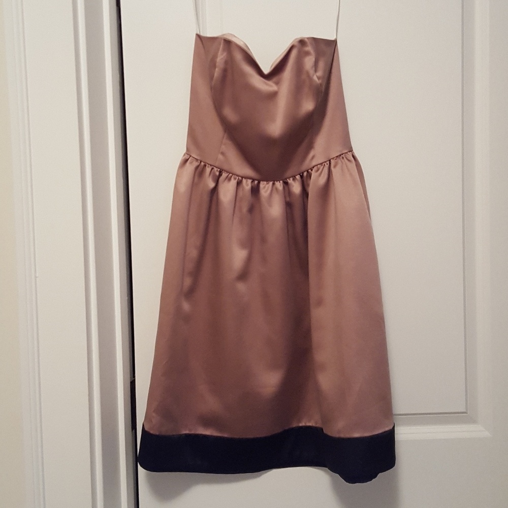 Thread Social Dress - Picture 3 of 4