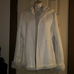 BEAUTIFUL JONES NEW YORK COAT