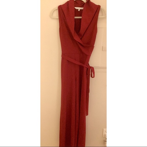 ✨NWOT✨ Cupcakes & Cashmere Red Margo jumpsuit - Picture 4 of 4