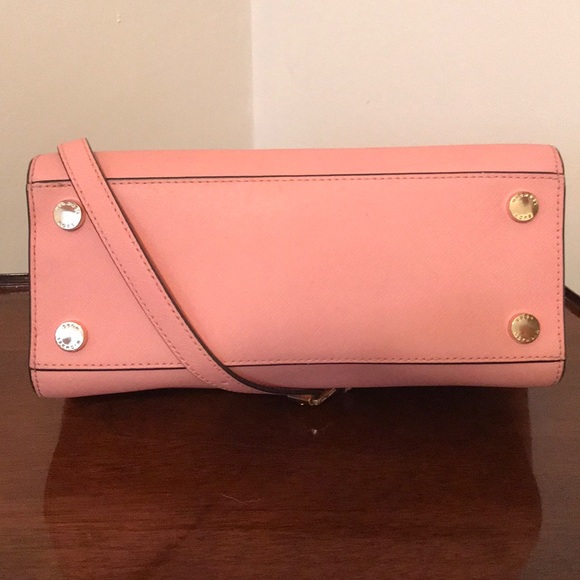 Michael Kors medium pink Selma w/ crossbody strap - Picture 3 of 6