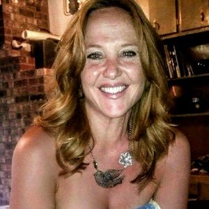 Meet your Posher, Tina