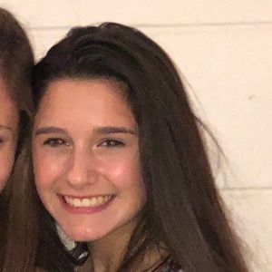 Meet your Posher, Kelsey