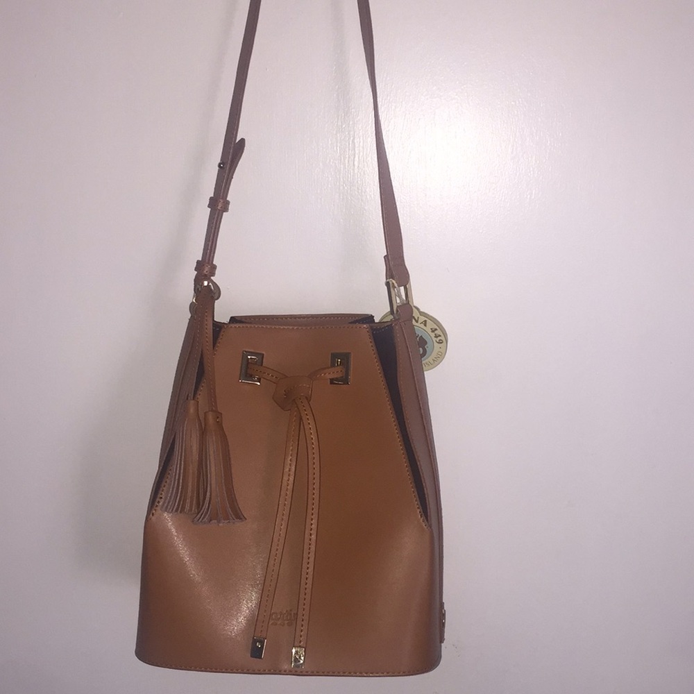 Brand New Leather Spartina 449 Bucket Style Purse