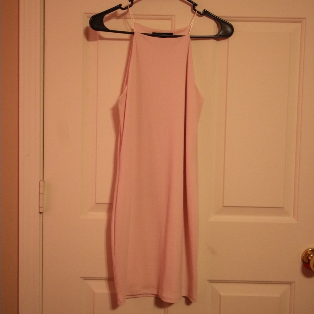 ✨FOREVER 21 mini dress in blush ✨
