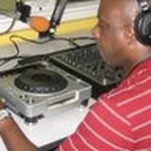 Meet your Posher, Dj