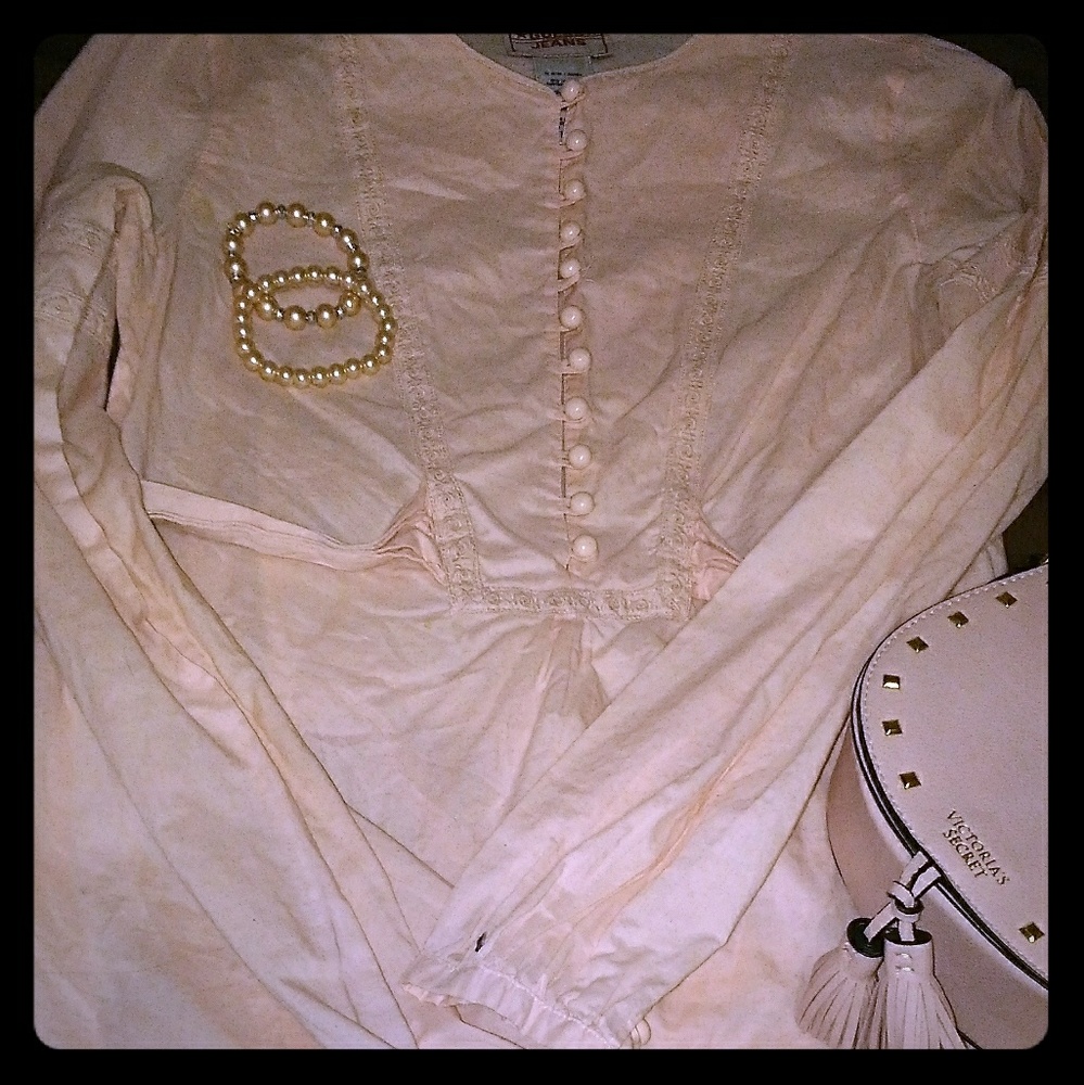 Guess pale pink long sleeve