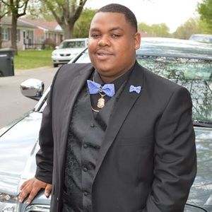 Meet your Posher, Tj