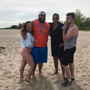 Meet your Posher, Raymond