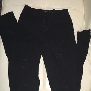 Never worn black skinnies💫