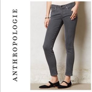 ANTHROPOLOGIE AG Slim Straight Stevie Ankle Jeans
