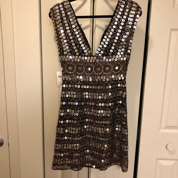 SCALA BLACK AND GOLD SEQUINED DRESS - Picture 4 of 5