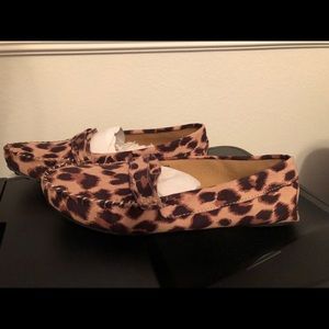 Leopard slippers
