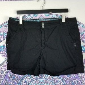 Women's One 5 One black khaki shorts