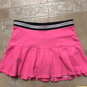 🔥Never Worn🔥Girls Justice pink skorts size 10