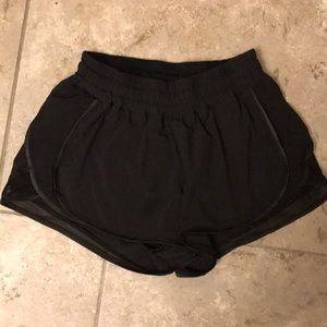 Lululemon hotty hot shorts