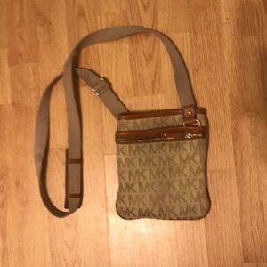 Michael Kors crossbody