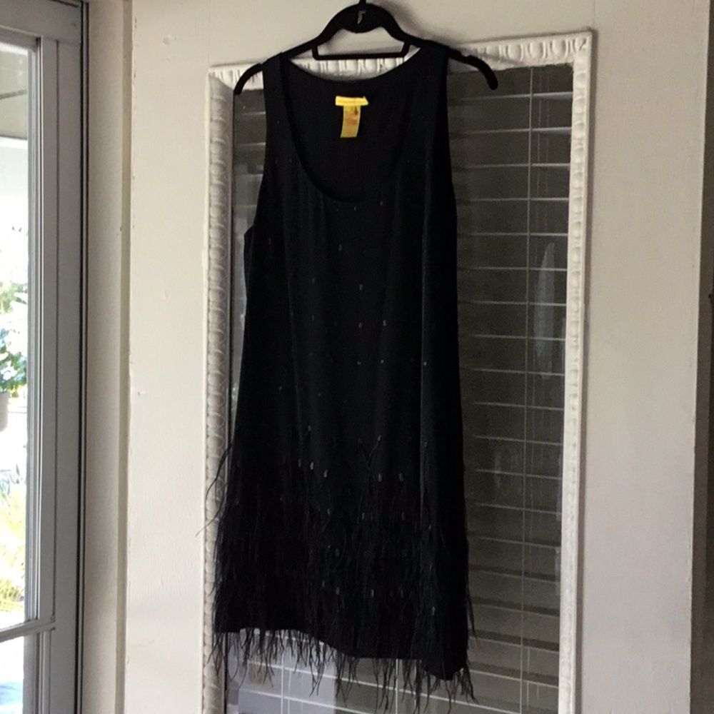 Feathered & Fun LBD! Size 6