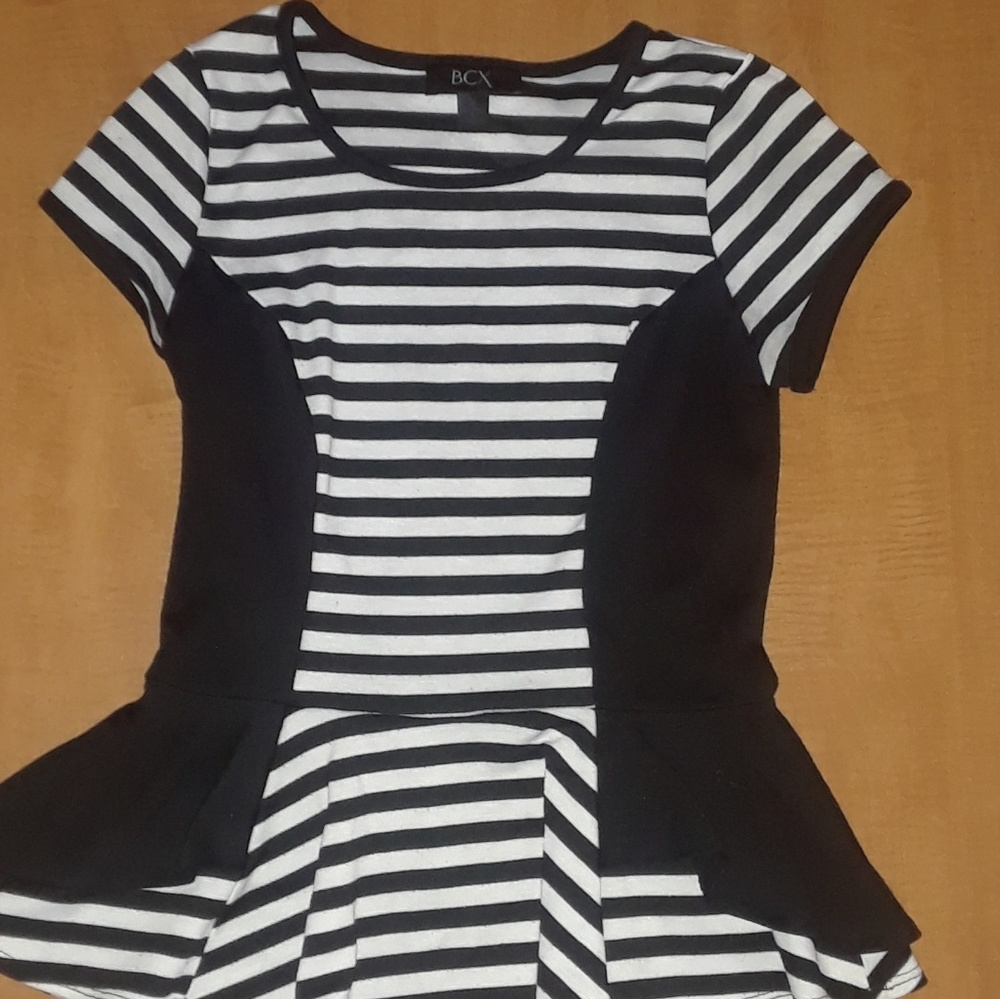 🌻SUPER CUTE PEPLUM SHIRT🌻
